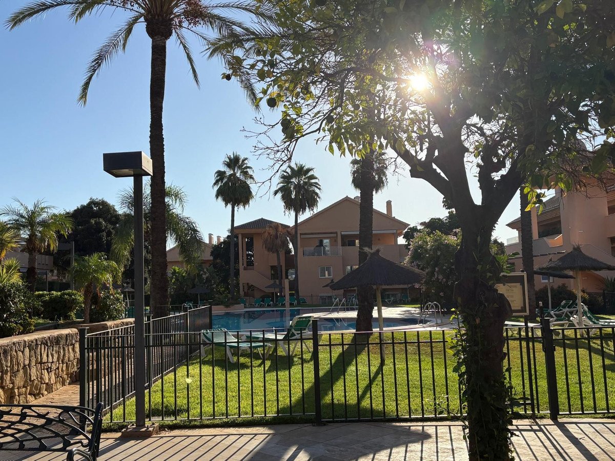 2 Bed Ground Floor Apartment in Elviria