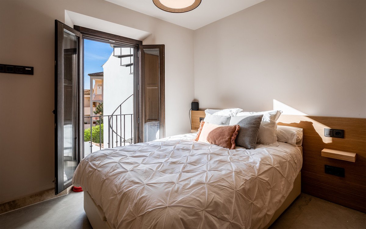 2 Bed Townhouse in Nueva Andalucía