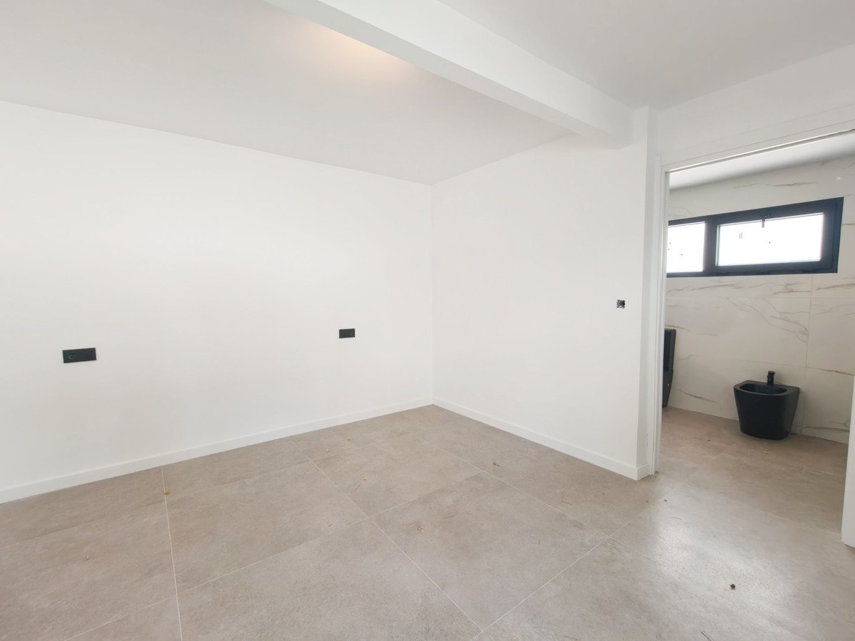 3 Bed Detached Villa in Denia