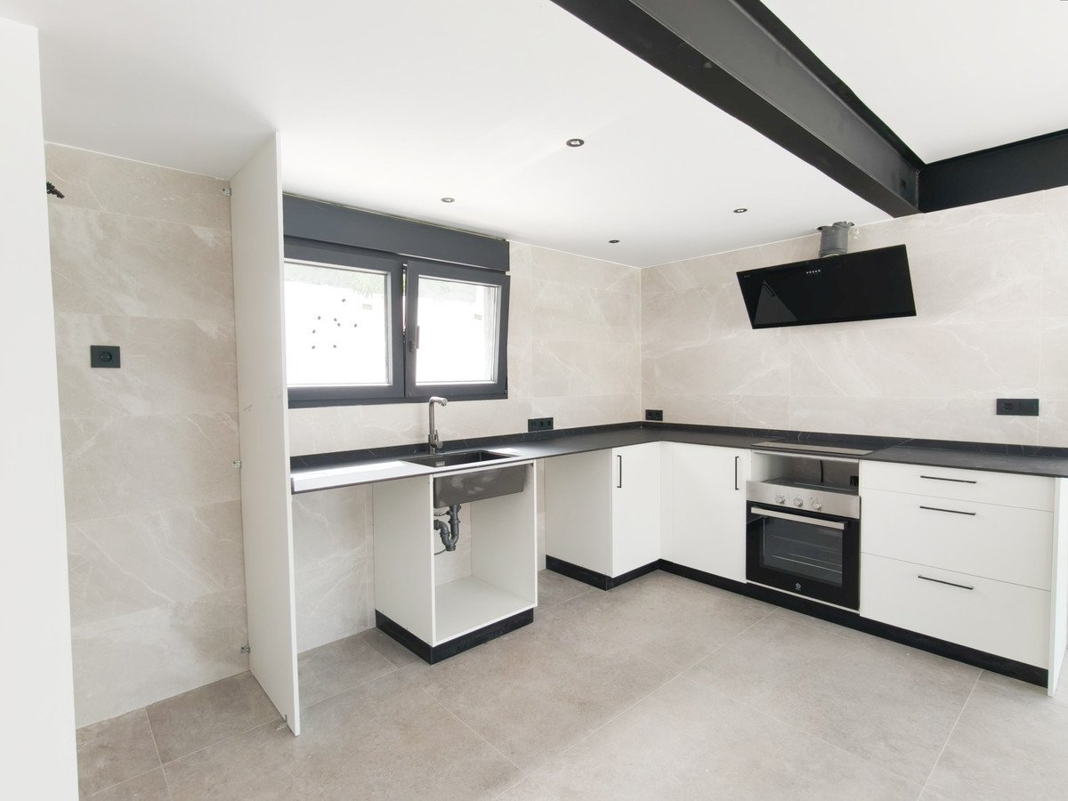 3 Bed Detached Villa in Denia