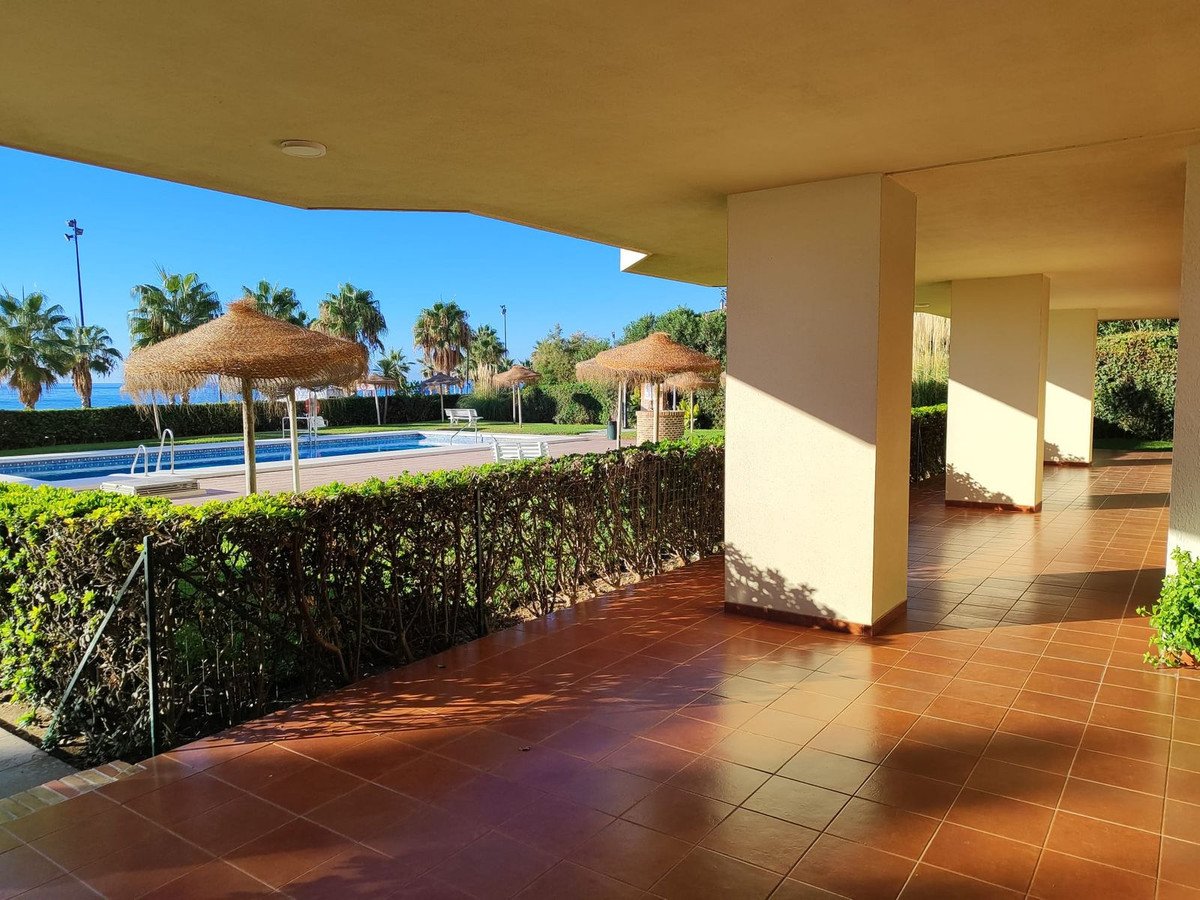21 Bed Top Floor Apartment in Fuengirola