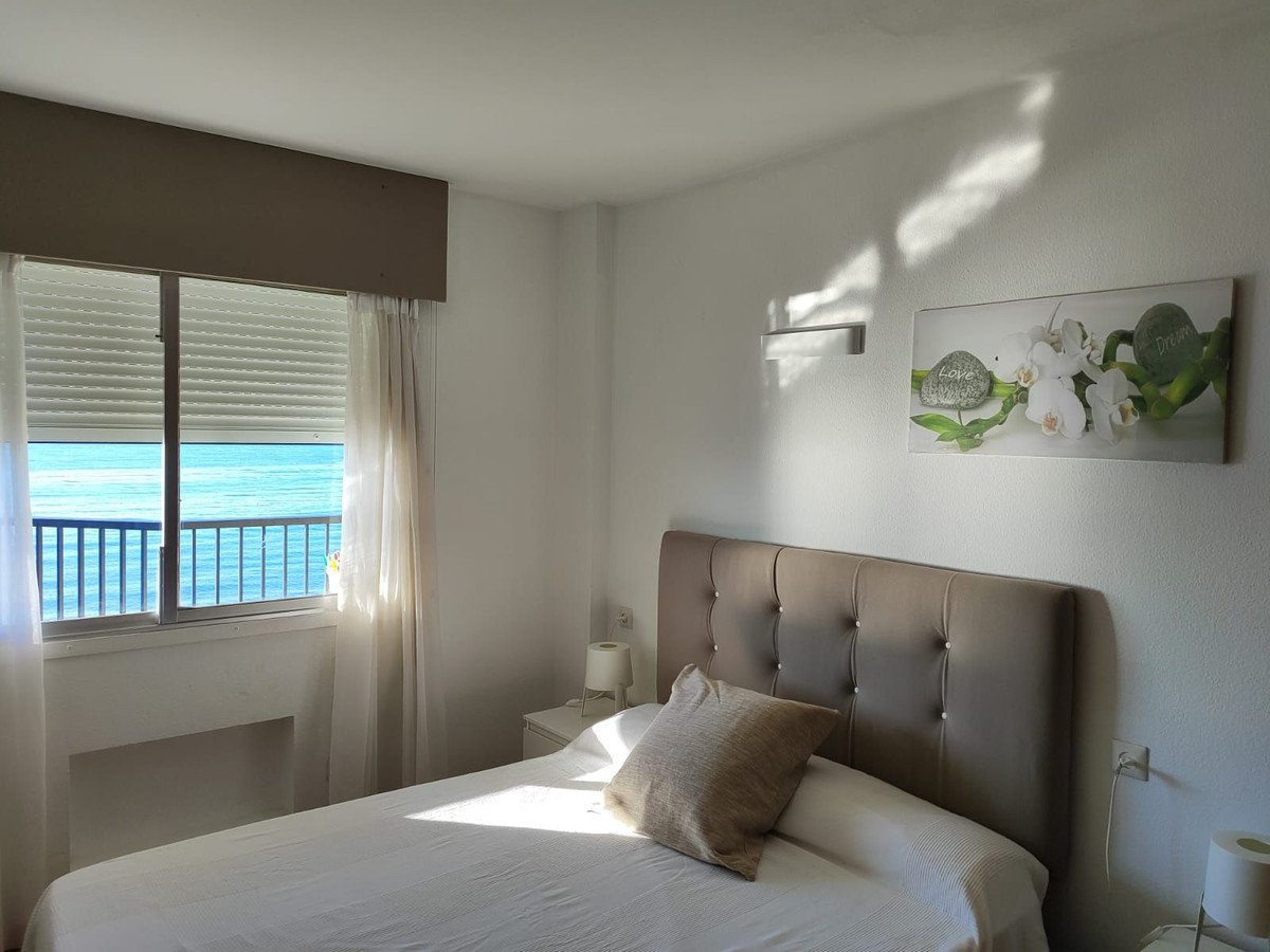 21 Bed Top Floor Apartment in Fuengirola
