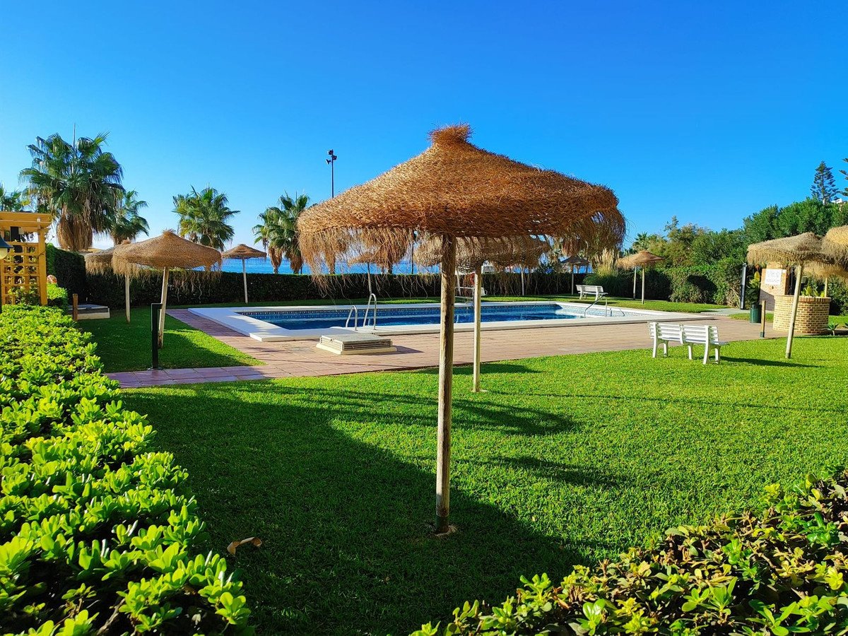 21 Bed Top Floor Apartment in Fuengirola