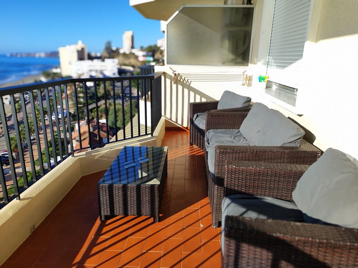 21 Bed Top Floor Apartment in Fuengirola