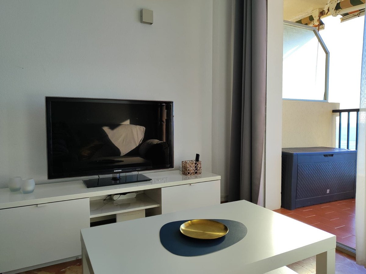 21 Bed Top Floor Apartment in Fuengirola