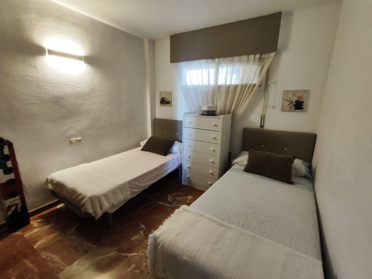 21 Bed Top Floor Apartment in Fuengirola