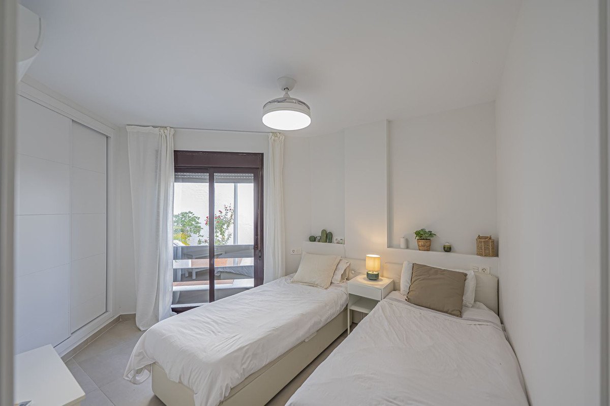 3 Bed Ground Floor Apartment in Nueva Andalucía
