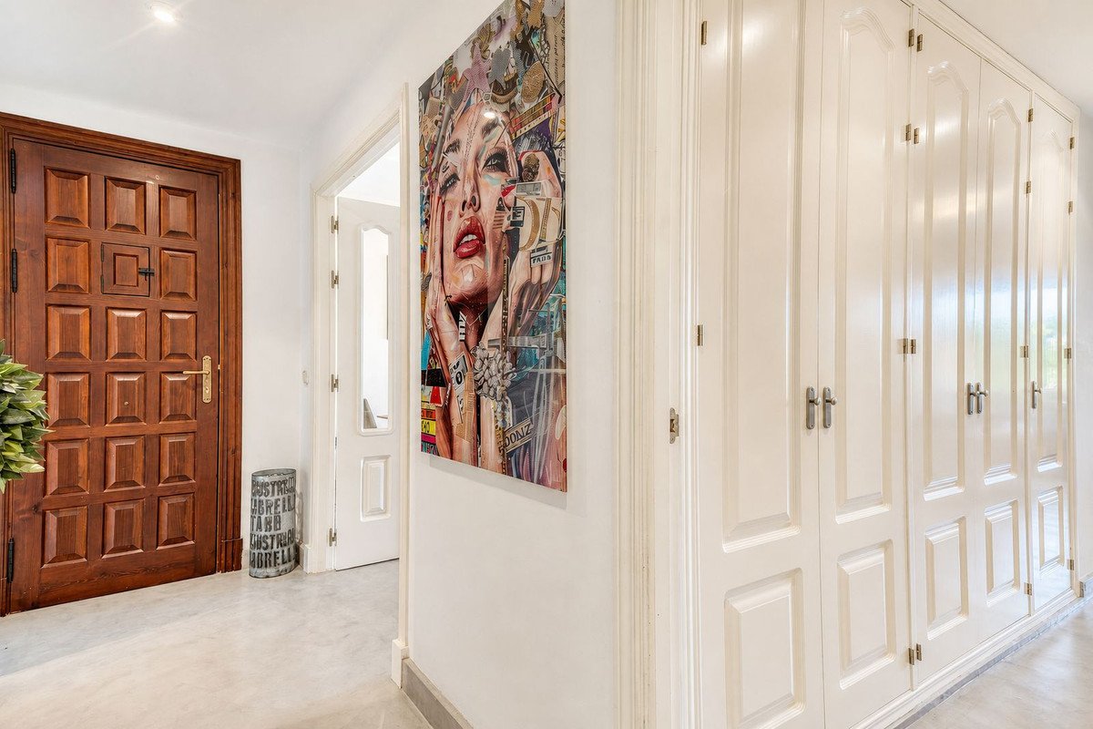 2 Bed Ground Floor Apartment in Los Flamingos