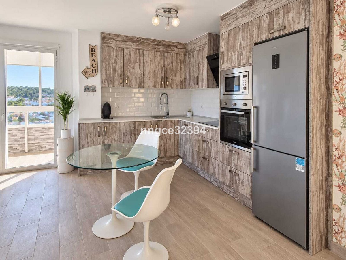 3 Bed Top Floor Apartment in Torreguadiaro