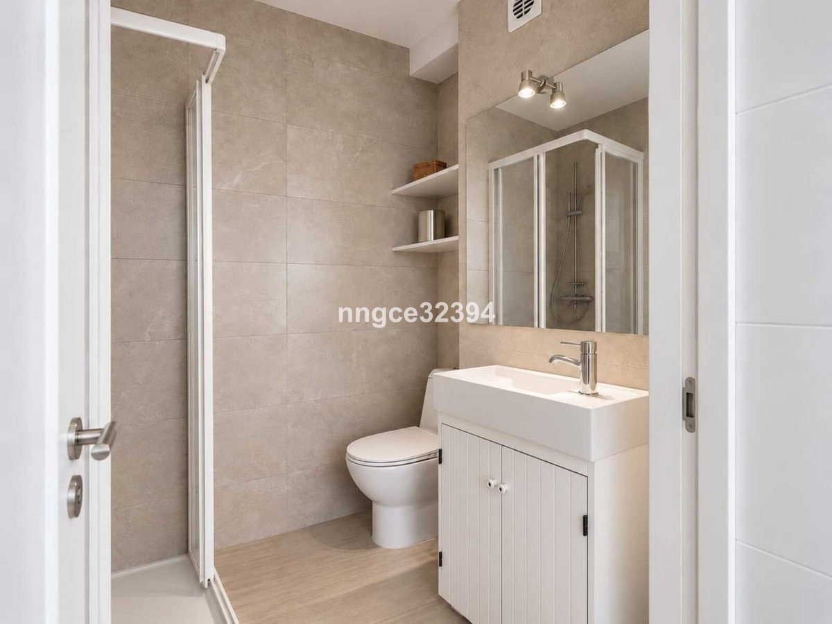 3 Bed Top Floor Apartment in Torreguadiaro