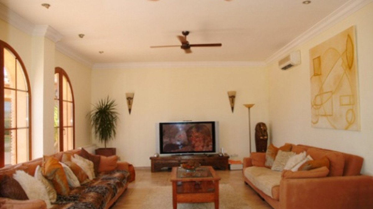 8 Bed Finca - Cortijo in Javea