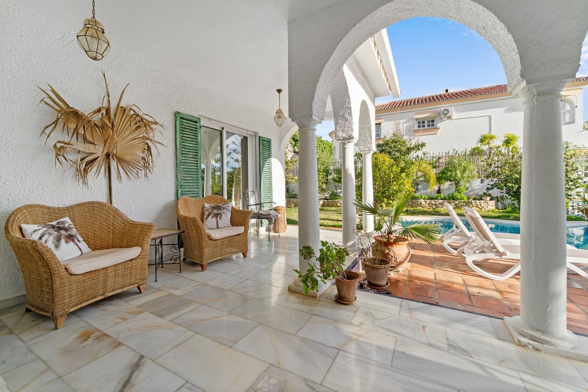 4 Bed Detached Villa in Mijas