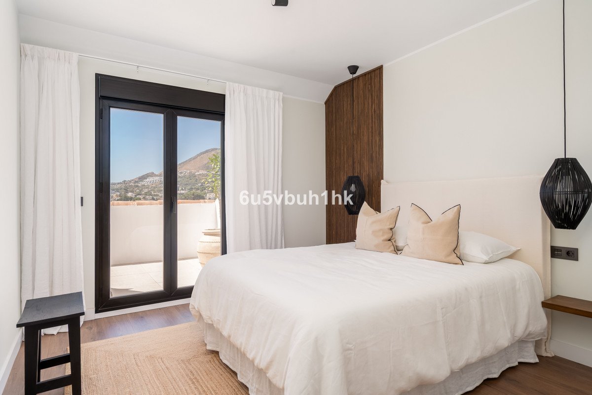 3 Bed Middle Floor Apartment in Benalmadena