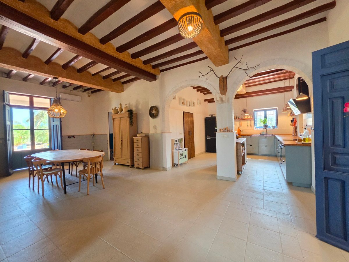 6 Bed Finca - Cortijo in Elche