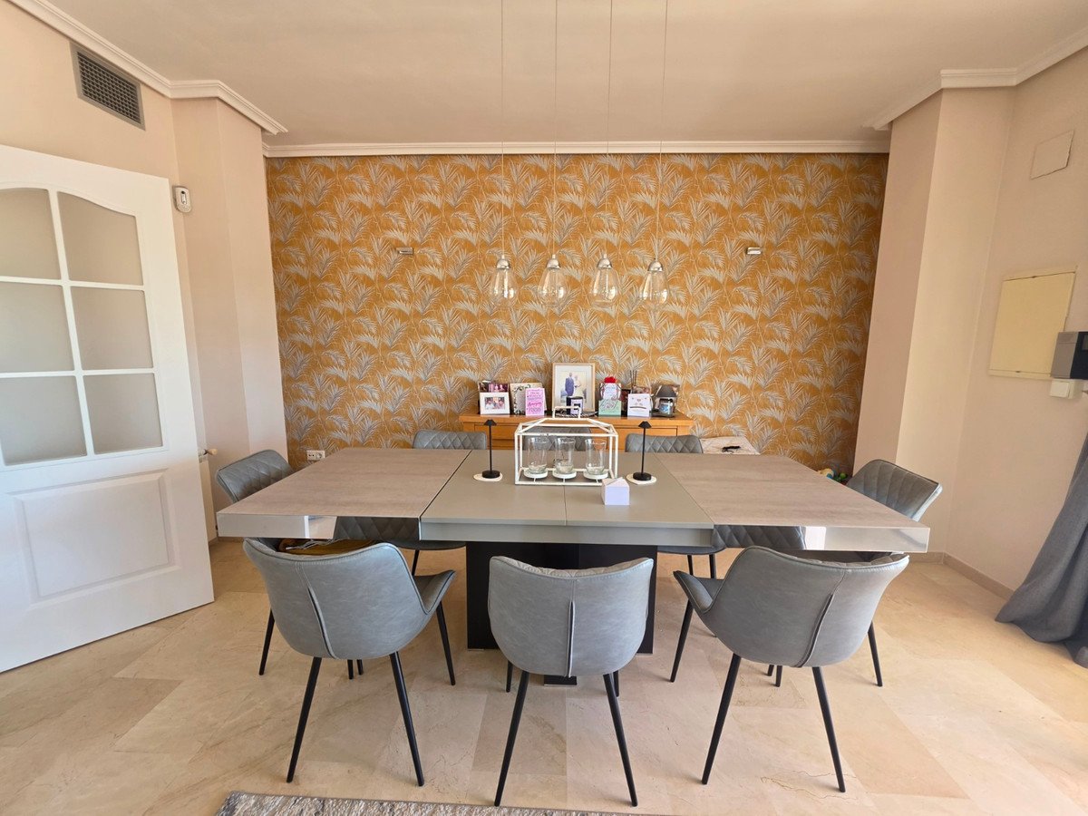 4 Bed Detached Villa in Pinoso