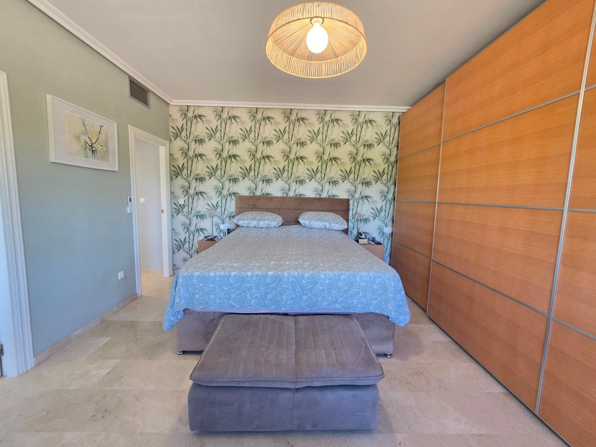 4 Bed Detached Villa in Pinoso