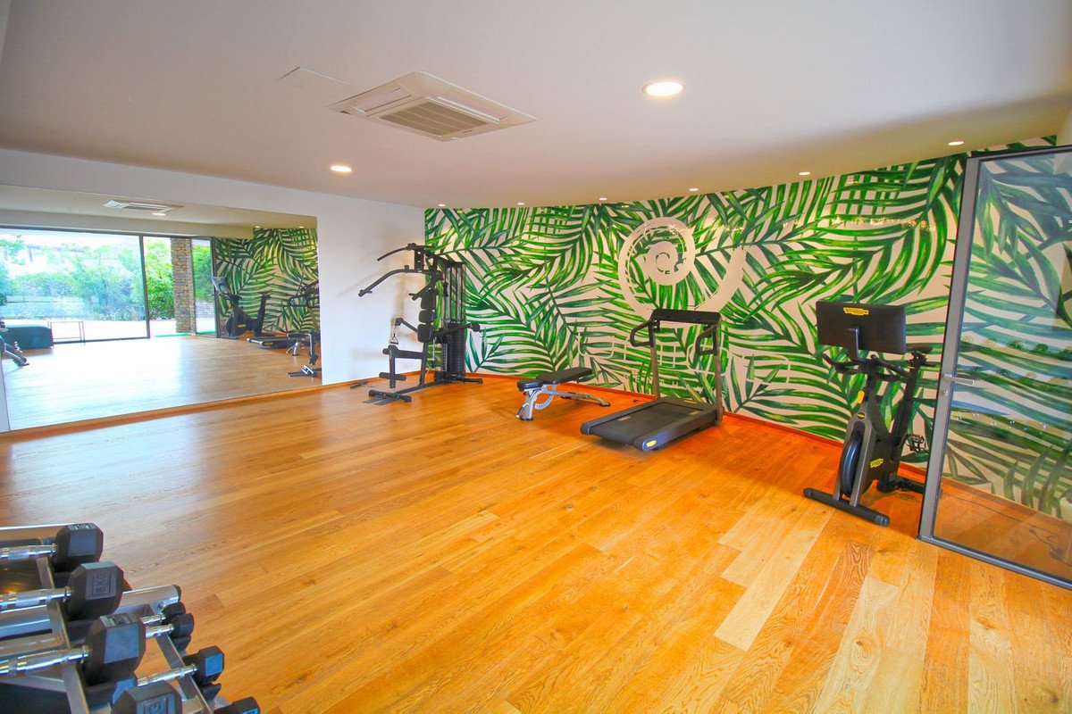 3 Bed Middle Floor Apartment in Los Arqueros