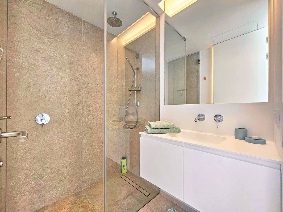 3 Bed Middle Floor Apartment in Los Arqueros
