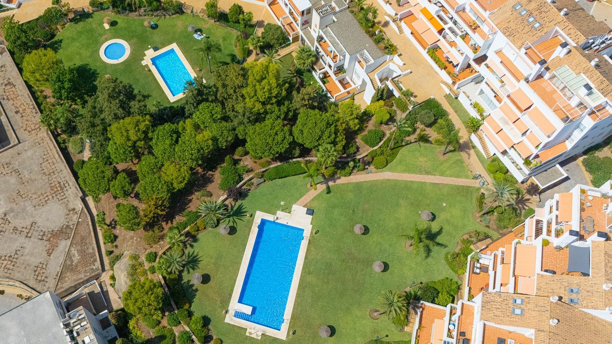 3 Bed Top Floor Apartment in Torrequebrada