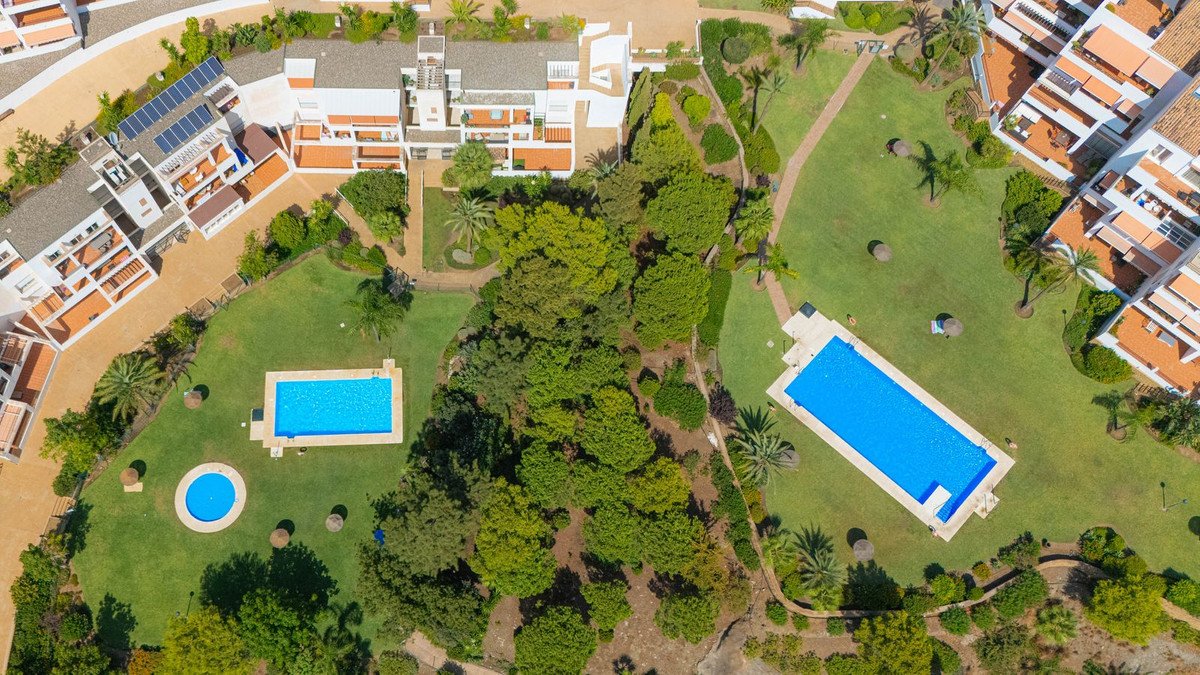 3 Bed Top Floor Apartment in Torrequebrada