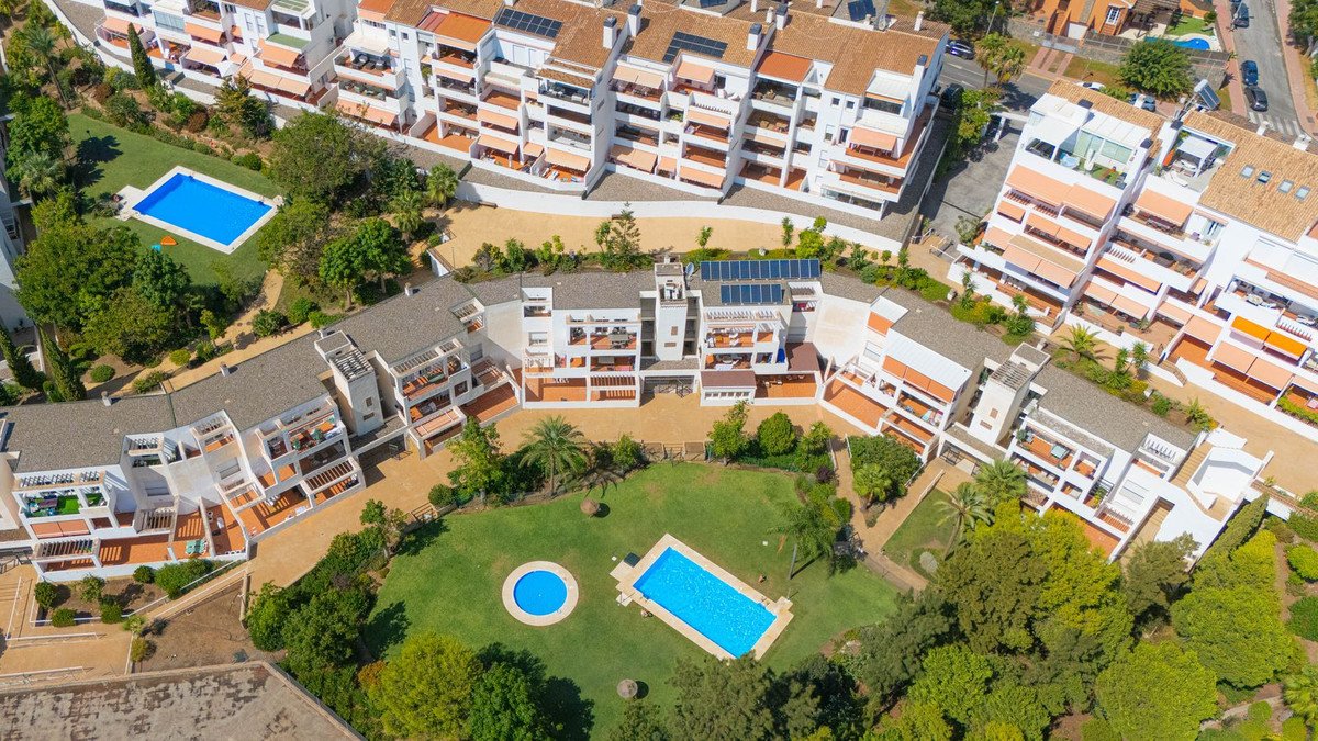 3 Bed Top Floor Apartment in Torrequebrada