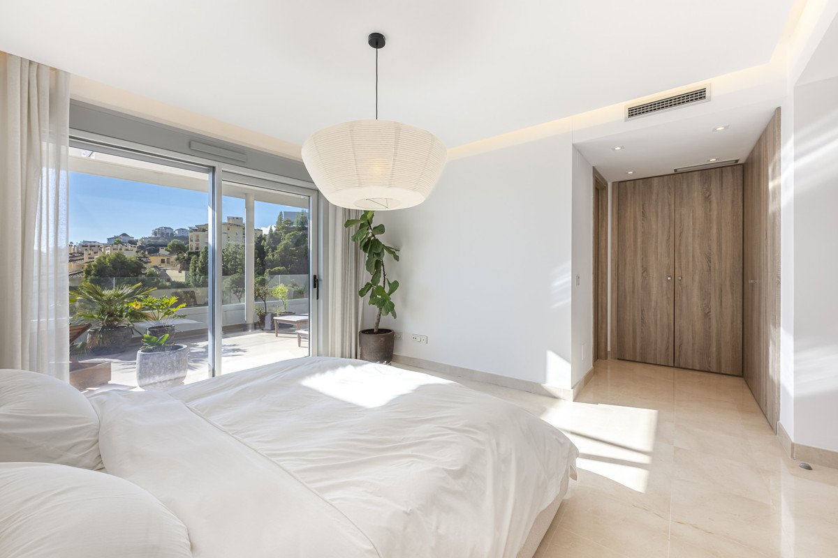 3 Bed Penthouse Duplex in Benahavís