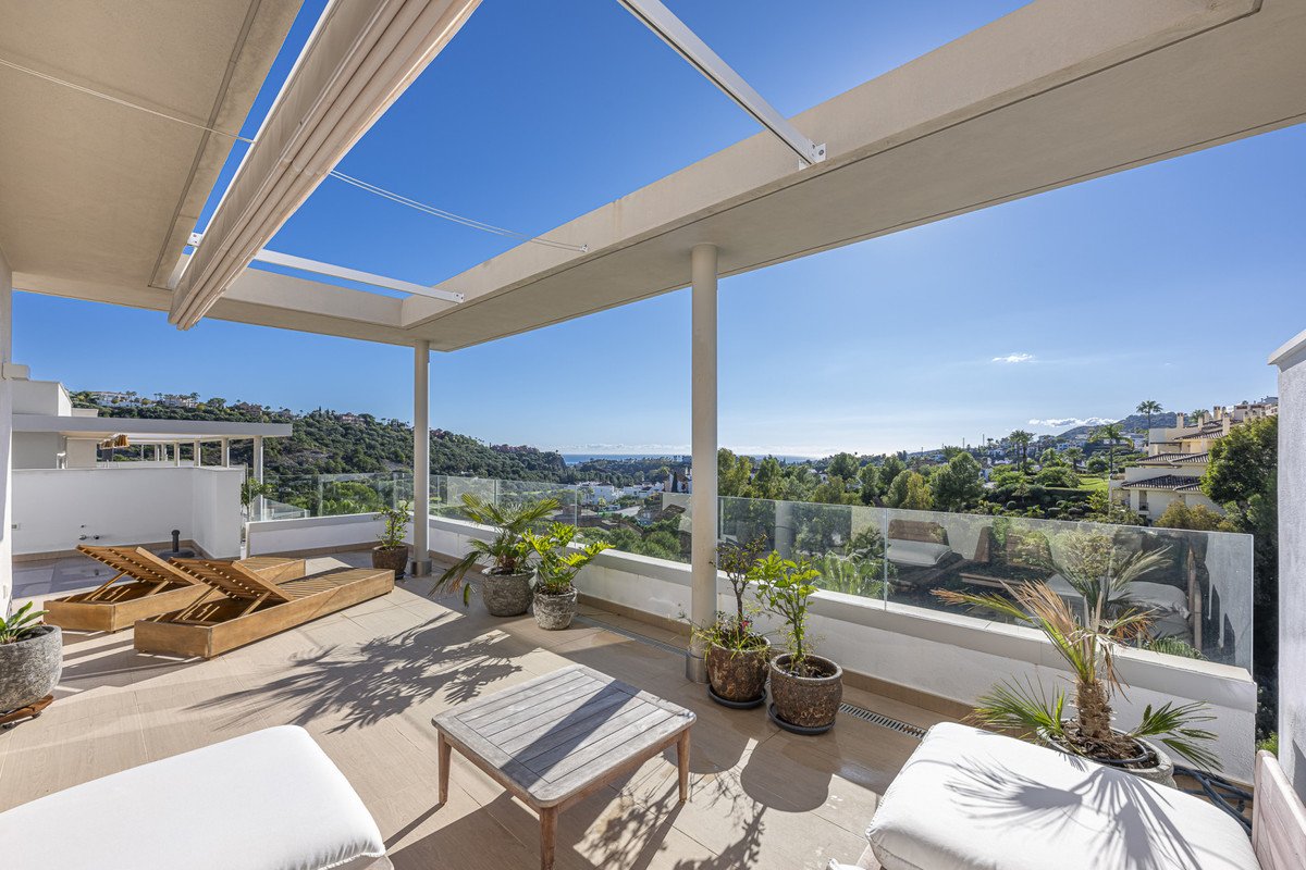 3 Bed Penthouse Duplex in Benahavís