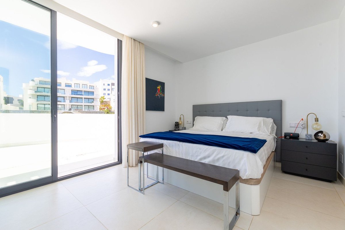 2 Bed Penthouse in Fuengirola