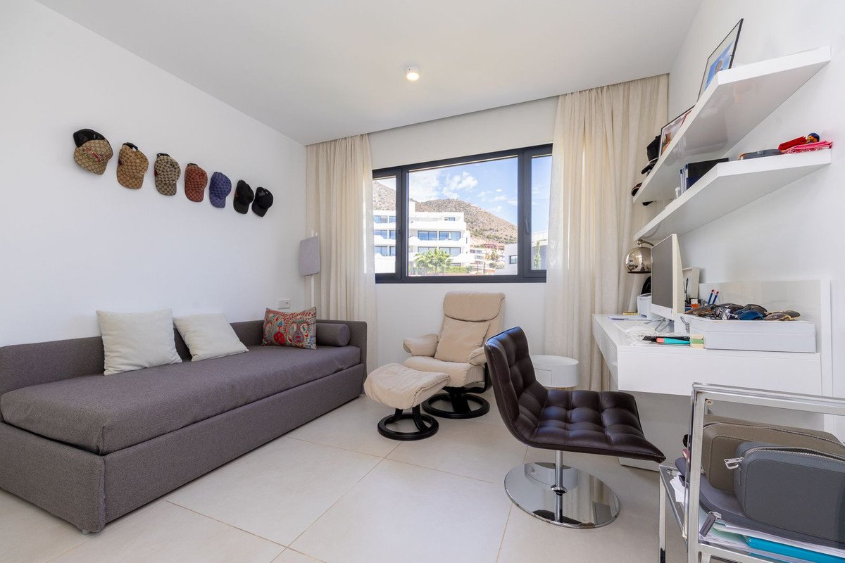 2 Bed Penthouse in Fuengirola