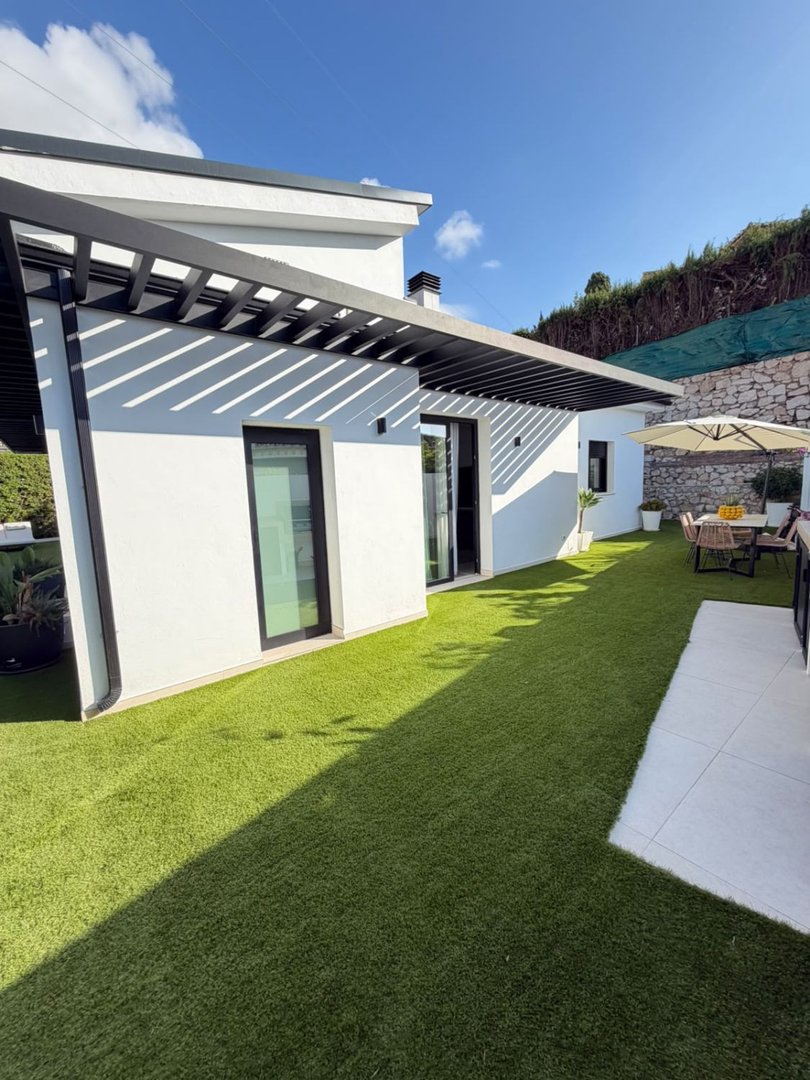 5 Bed Detached Villa in Arroyo de la Miel