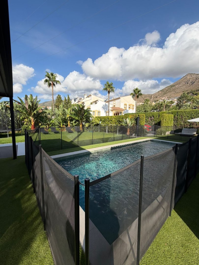 5 Bed Detached Villa in Arroyo de la Miel