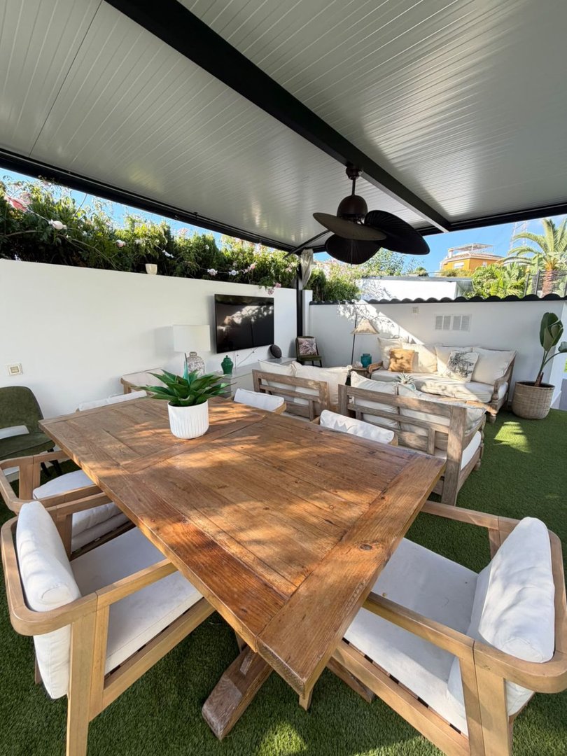 5 Bed Detached Villa in Arroyo de la Miel