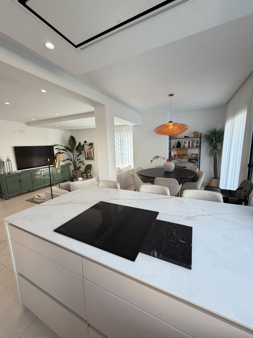 5 Bed Detached Villa in Arroyo de la Miel