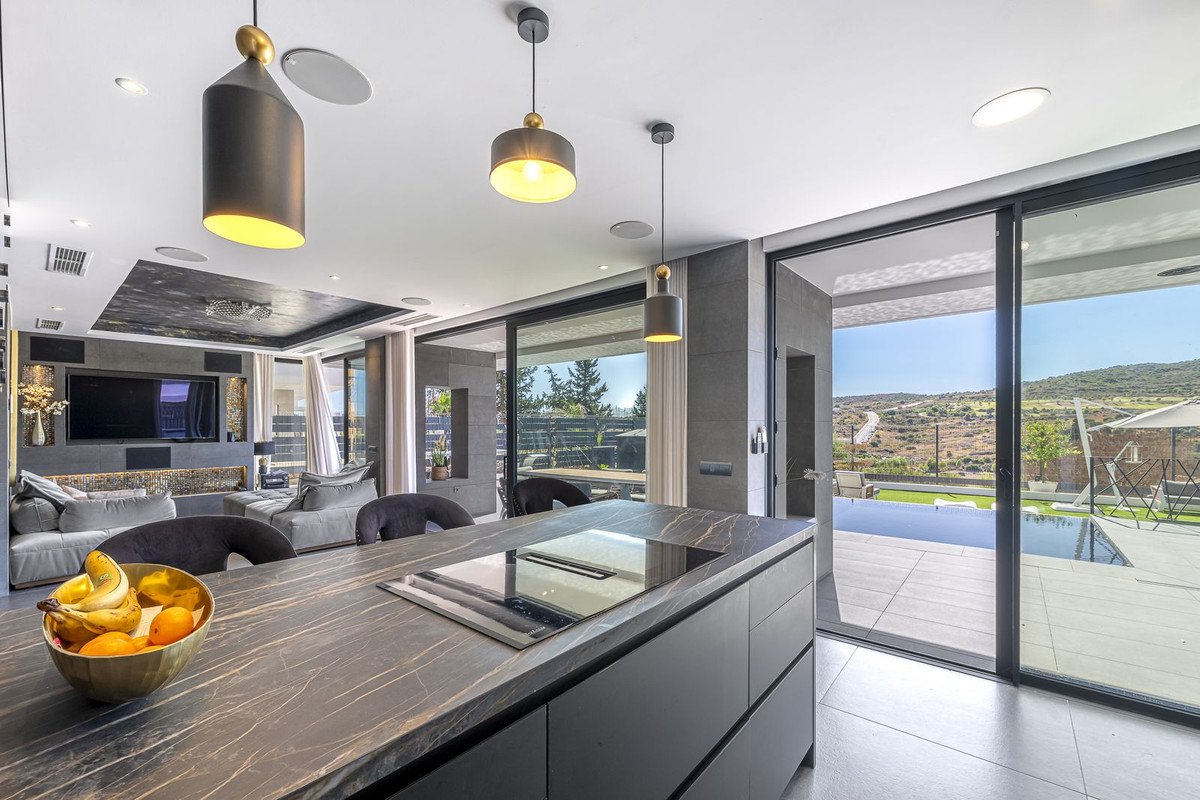 3 Bed Detached Villa in Valle Romano