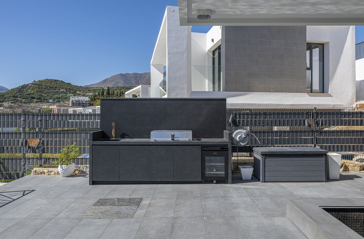 3 Bed Detached Villa in Valle Romano