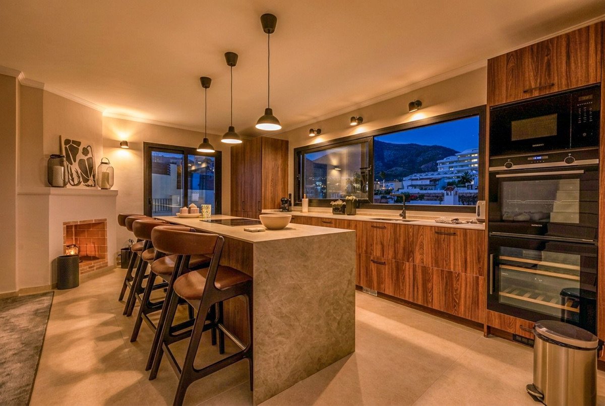 5 Bed Detached Villa in Torreblanca