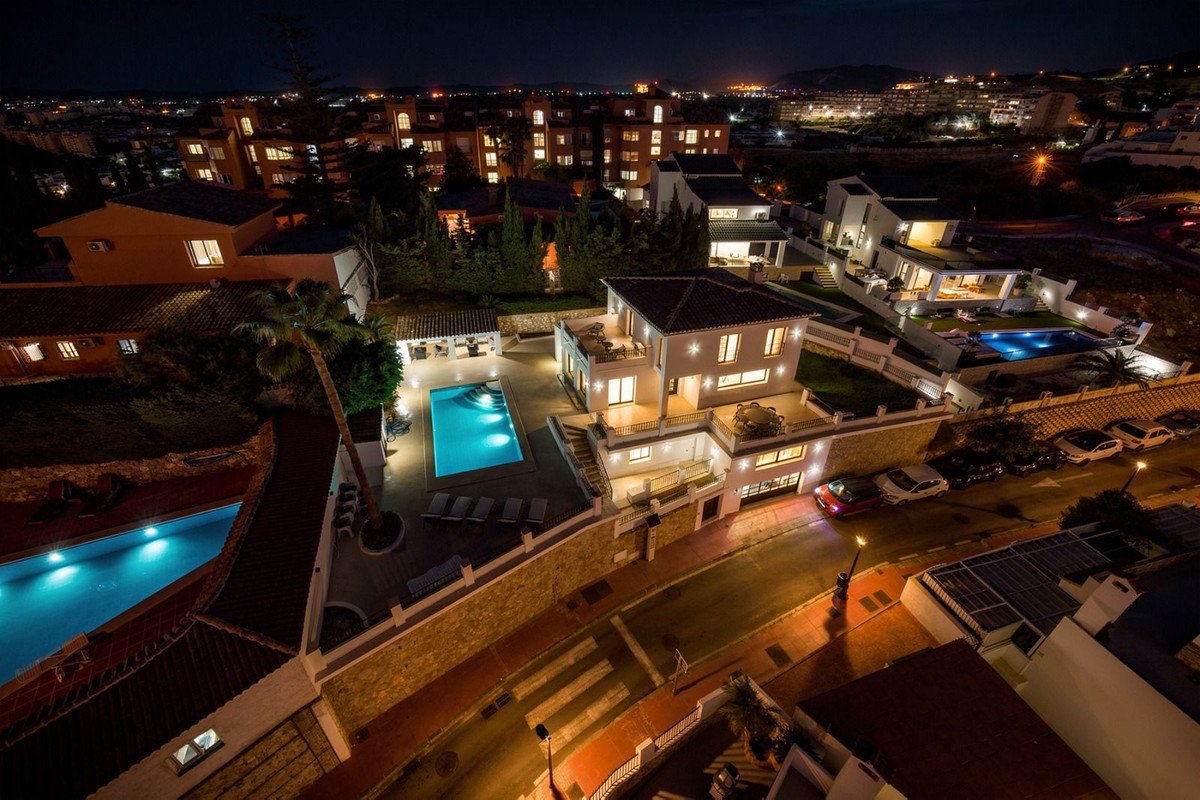 5 Bed Detached Villa in Torreblanca