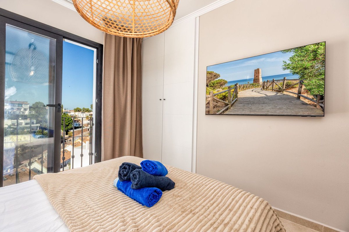 5 Bed Detached Villa in Torreblanca