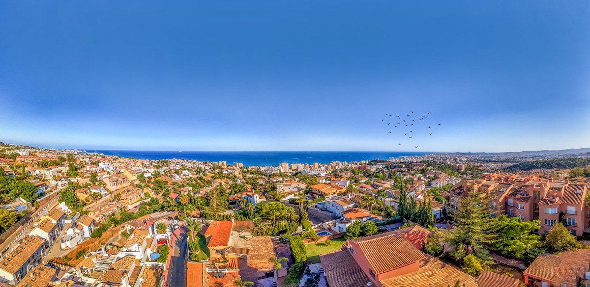 5 Bed Detached Villa in Torreblanca