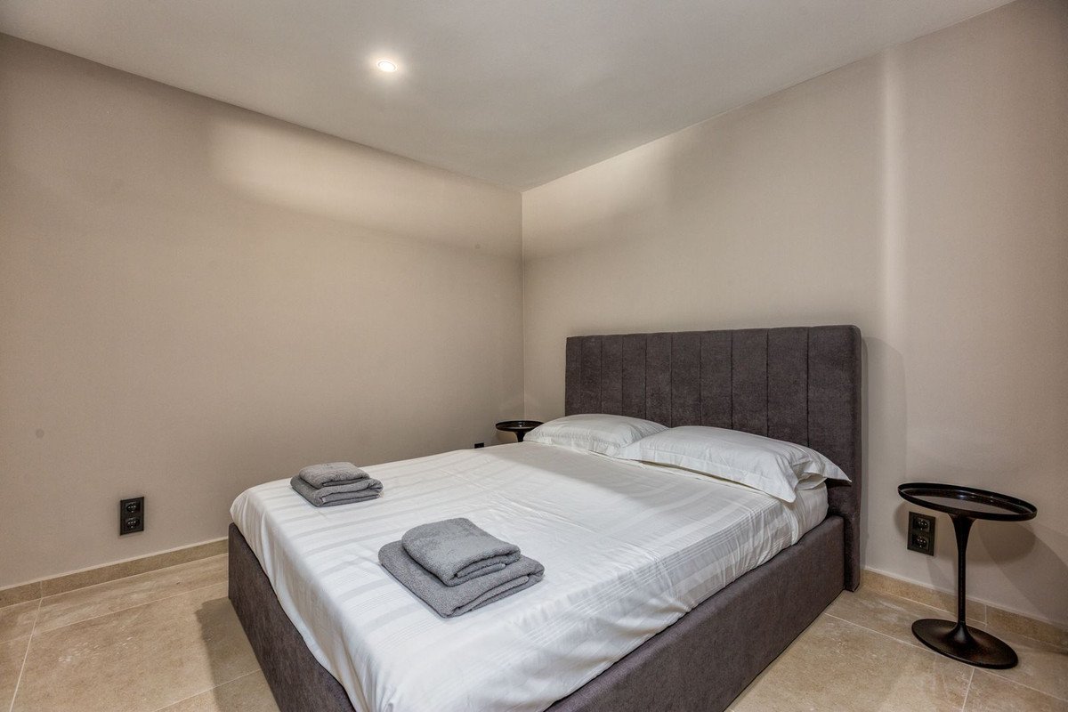5 Bed Detached Villa in Torreblanca