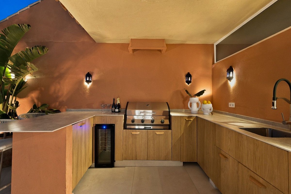3 Bed Penthouse Duplex in Nueva Andalucía