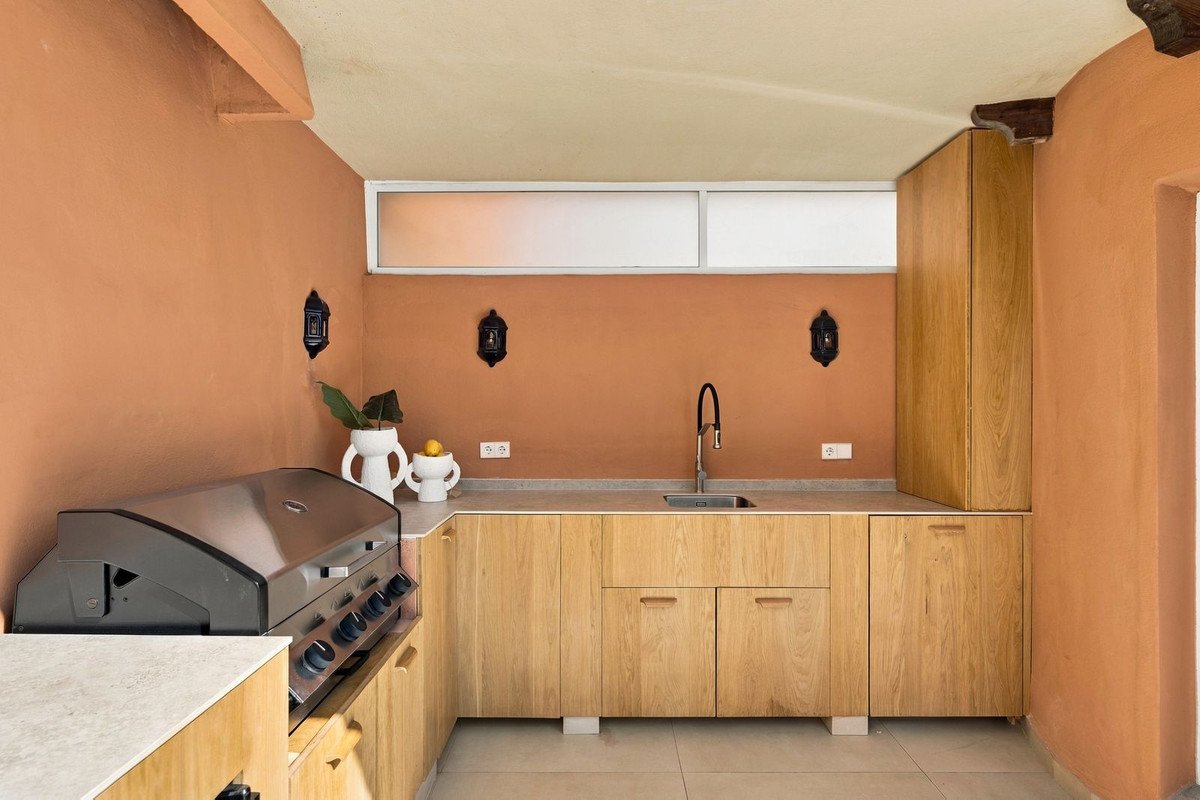 3 Bed Penthouse Duplex in Nueva Andalucía