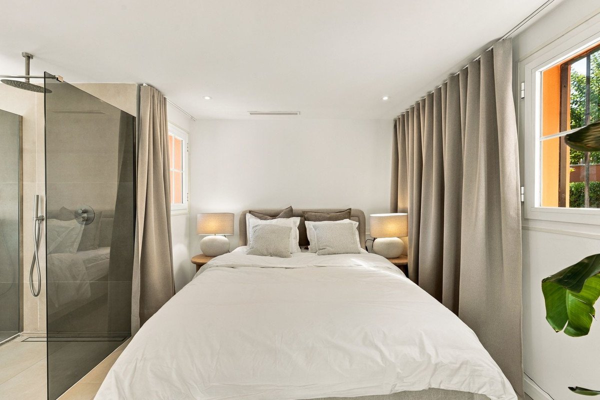 3 Bed Penthouse Duplex in Nueva Andalucía