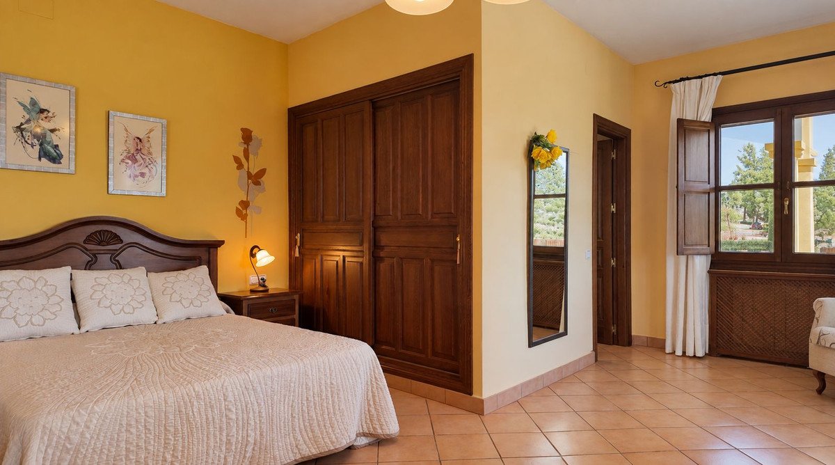 5 Bed Finca - Cortijo in Ronda