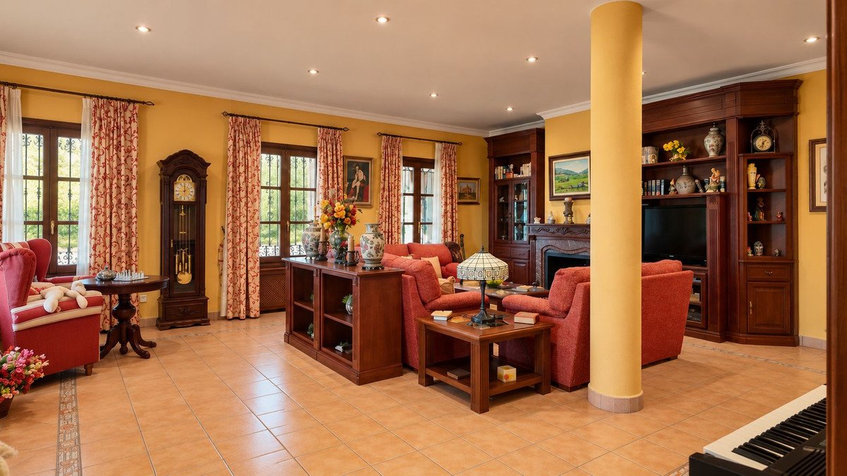 5 Bed Finca - Cortijo in Ronda
