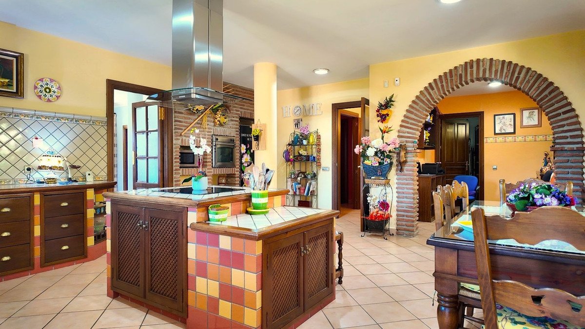 5 Bed Finca - Cortijo in Ronda