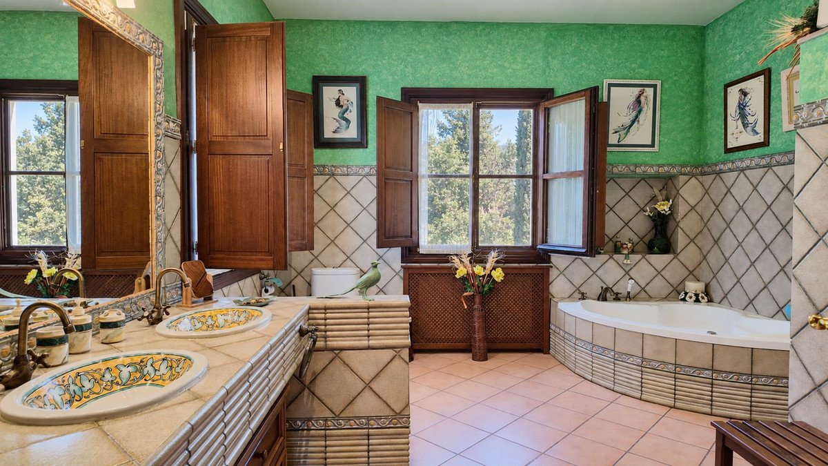 5 Bed Finca - Cortijo in Ronda
