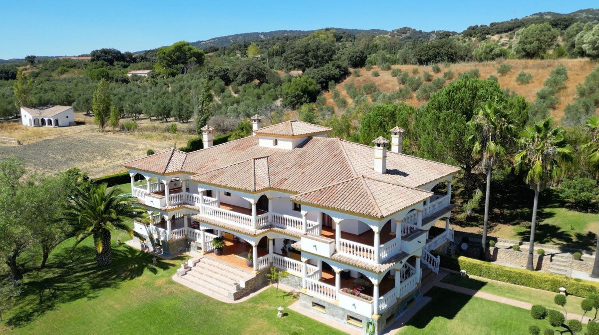 5 Bed Finca - Cortijo in Ronda