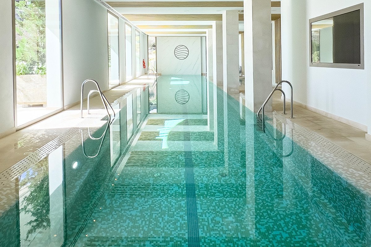 2 Bed Ground Floor Apartment in Benahavís