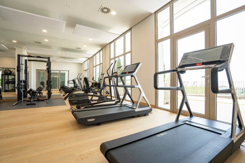2 Bed Ground Floor Apartment in Benahavís